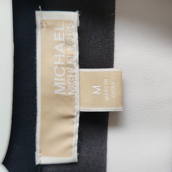 Michael Kors Sheer Size Medium - Picture 8 of 8
